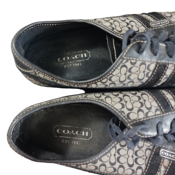 Coach Sneakers Erin Balack and Tan Jacquard Logo - Picture 4 of 10